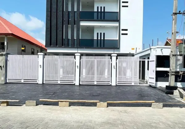 Elegant 3-Bedroom Detached Family Home in Lekki Phase 1
