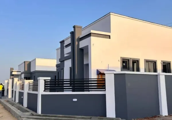 Luxury 3-Bedroom Bungalow with BQ and Premium Finishes