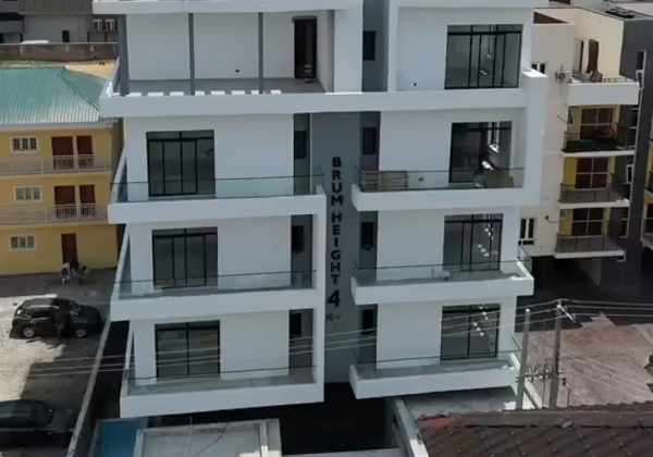 Elegant 2-Bedroom Luxury Apartment in the Heart of Lekki Phase 1