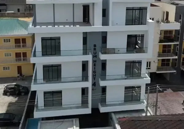 Elegant 2-Bedroom Luxury Apartment in the Heart of Lekki Phase 1