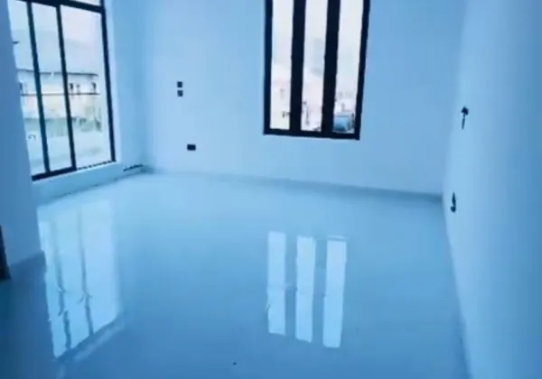 Elegant 2-Bedroom Luxury Apartment in the Heart of Lekki Phase 1